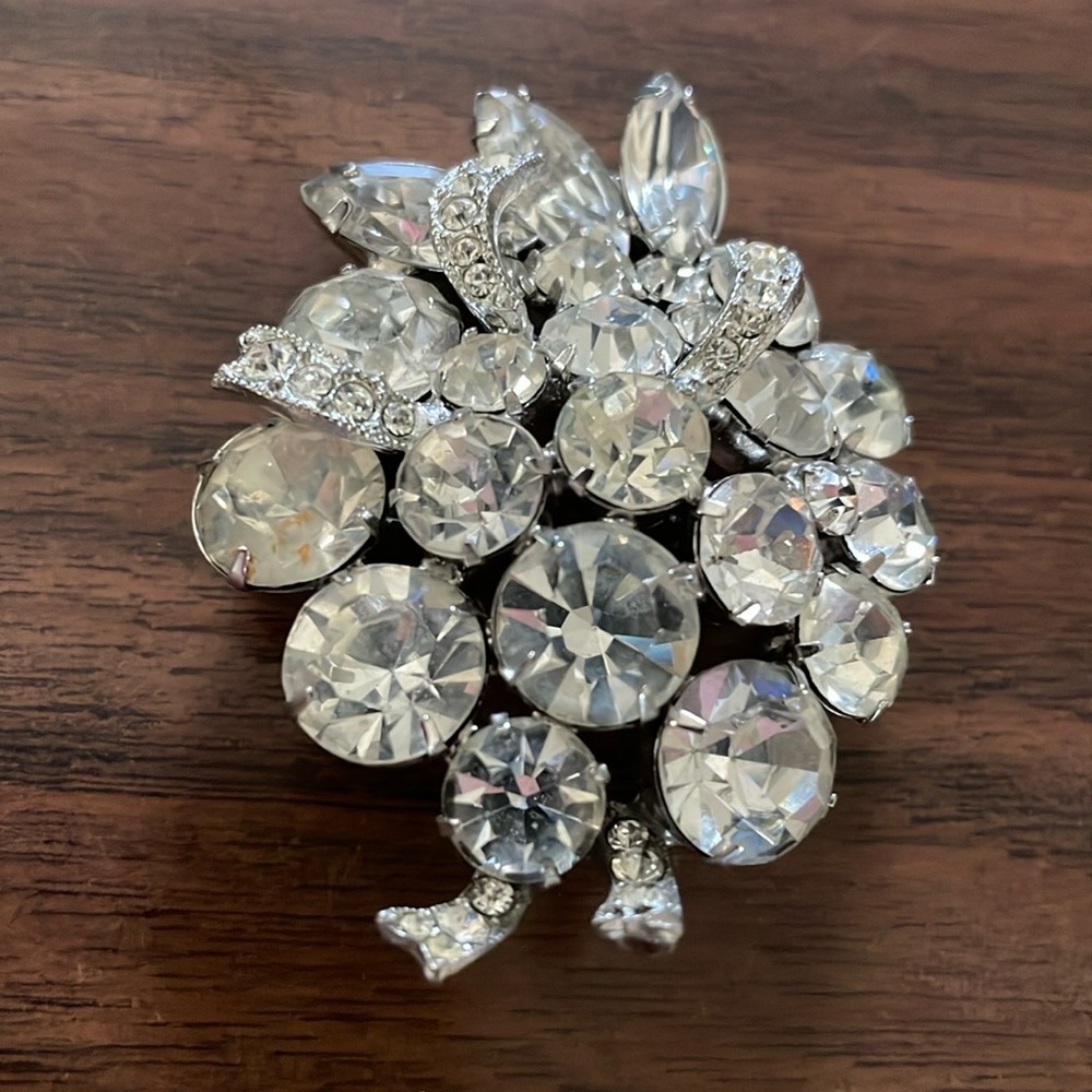 Vintage 1950’s Rhinestone Brooch